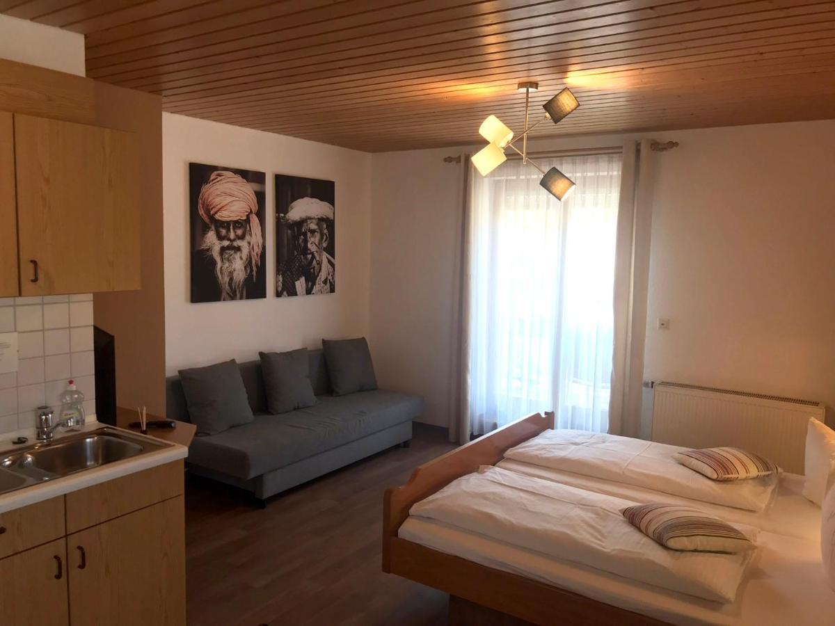 Self-Check-In Ferienwohnungen & Apartments Am Bergsee Triberg im Schwarzwald Exterior foto